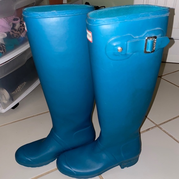 Hunter thigh high rain boots - Picture 2 of 4